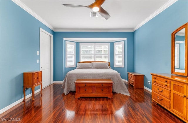 bedroom with ceiling fan, dark hardwood / wood-style flooring, and crown molding