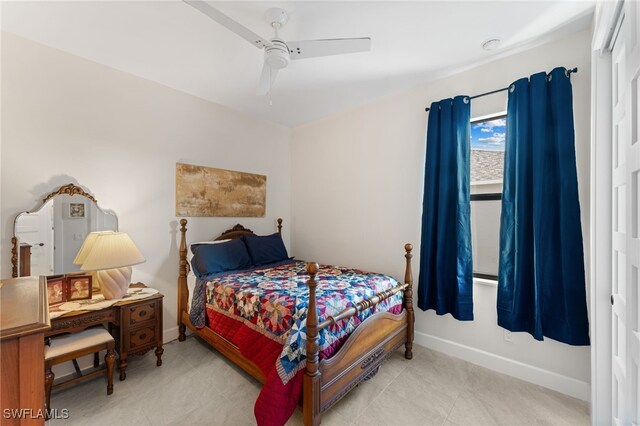 bedroom featuring ceiling fan