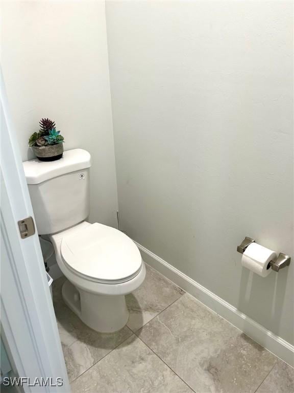 bathroom featuring toilet