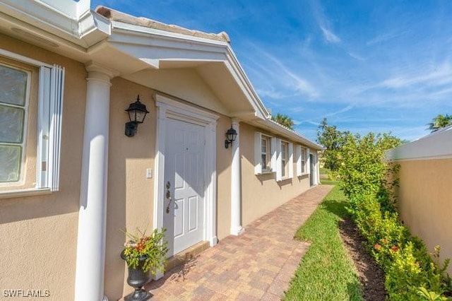 view of entrance to property