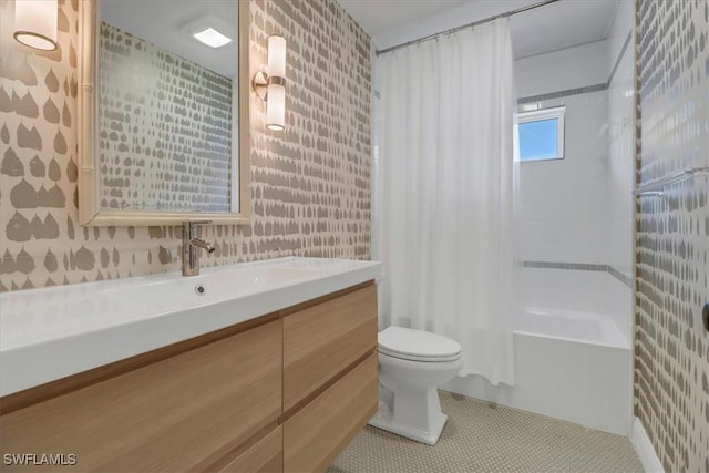 full bathroom with toilet, vanity, shower / bath combo, tile patterned flooring, and wallpapered walls