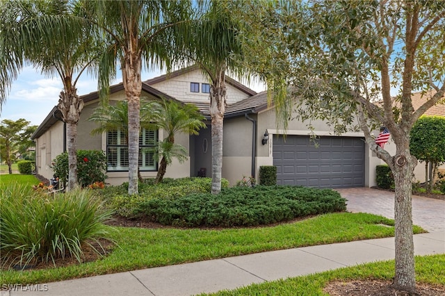 view of front of property featuring a garage