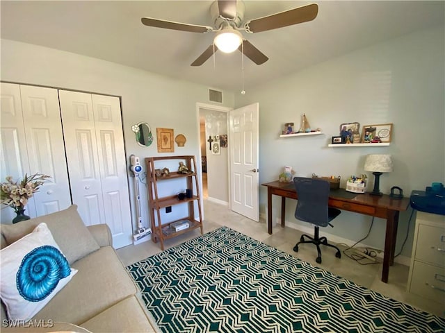 office area featuring ceiling fan