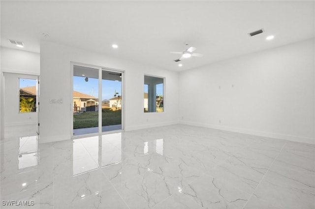 empty room with ceiling fan