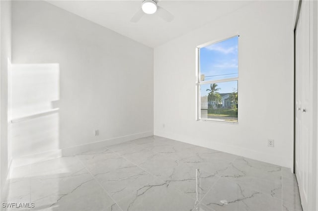 empty room with ceiling fan