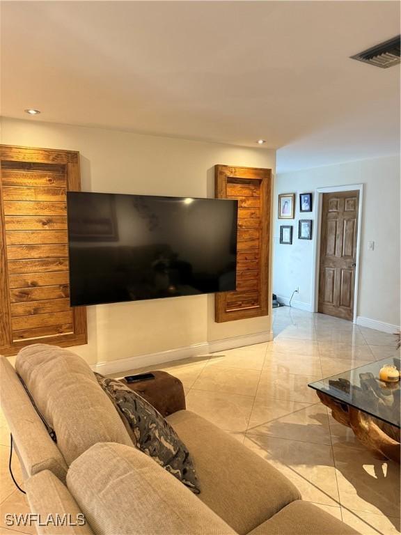 4207 Cindy Ave, Naples, FL 34112 - living area with baseboards, recessed lighting, and visible vents