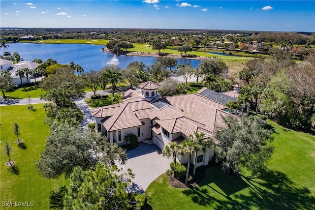 bird's eye view with a water view