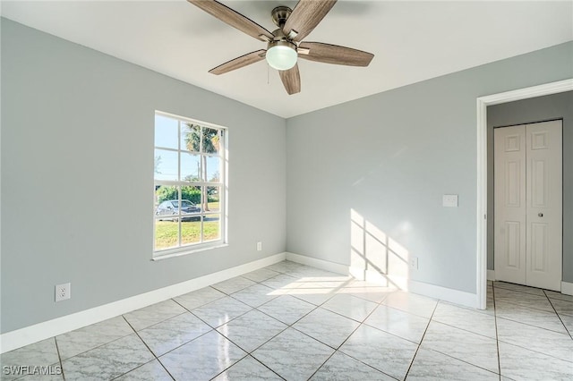 empty room with ceiling fan