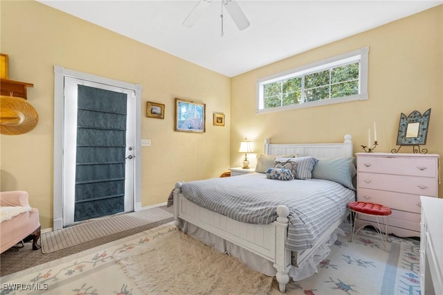 bedroom with ceiling fan