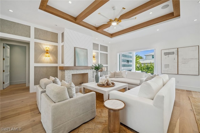187 10th Ave S, Naples, FL 34102 - living area with a ceiling fan, built in features, light wood-style flooring, baseboards, and recessed lighting