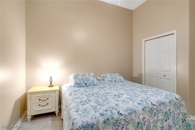 bedroom featuring a closet