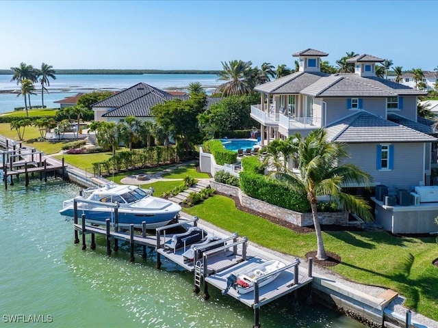 bird's eye view featuring a water view