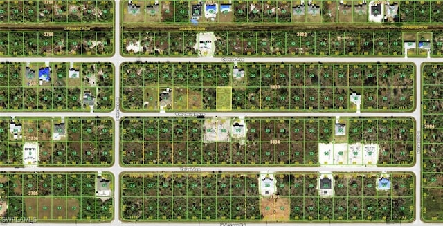 Listing photo 2 for 12136 Van Gough Ave, Port Charlotte FL 33981