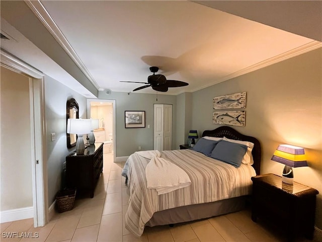 bedroom with crown molding and ceiling fan