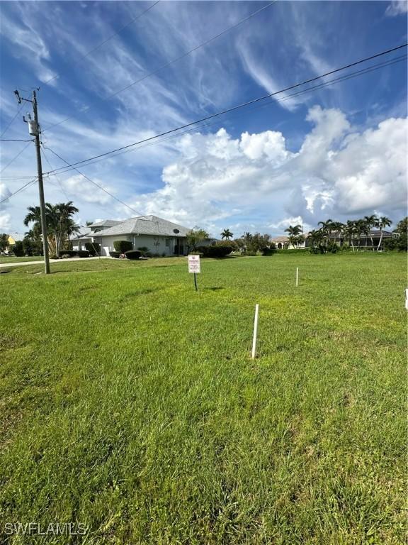 Listing photo 3 for 4512 SW 22nd Ave, Cape Coral FL 33914