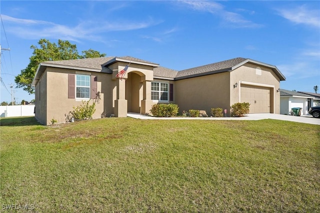 view of front facade featuring a front lawn and a garage