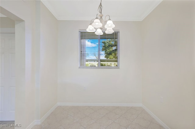 spare room with light tile patterned floors, crown molding, and an inviting chandelier