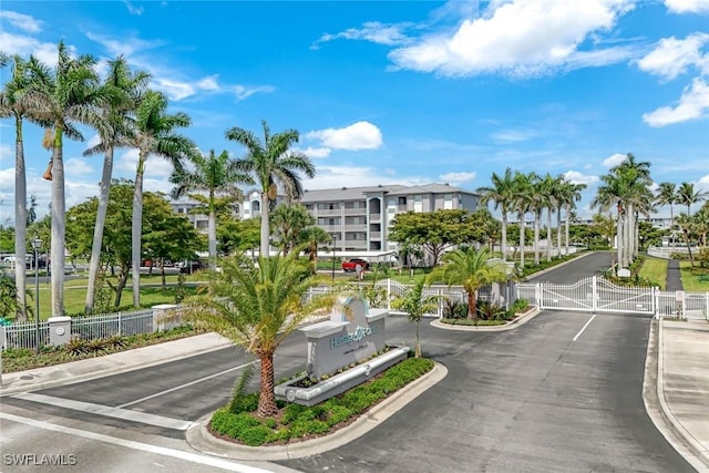 16635 Lake Circle Dr Unit 614, Fort Myers, FL 33908 - surrounding community featuring a gate and fence