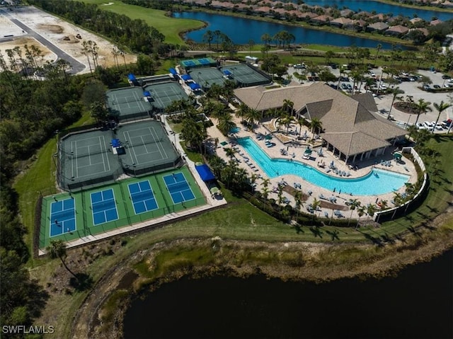 bird's eye view with a water view