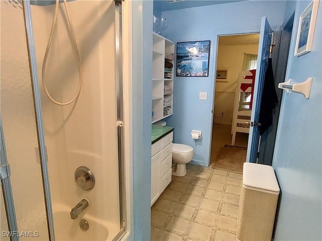 full bathroom featuring vanity, toilet, and shower / bath combination