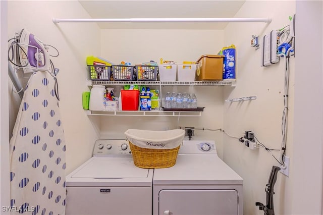 2895 Cypress Trace Cir Unit 202, Naples, FL 34119 - laundry room with independent washer and dryer