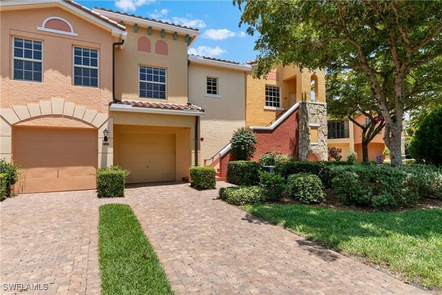 view of front of house with a garage