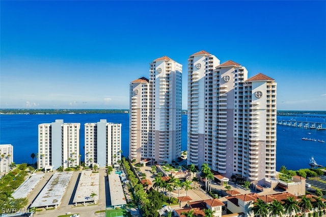 bird's eye view featuring a water view