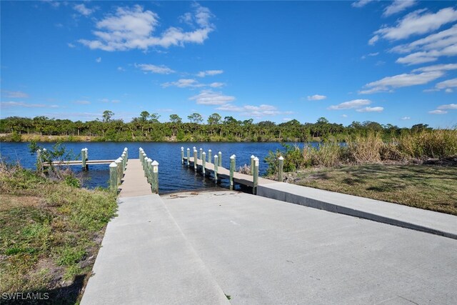 Listing photo 2 for 2048 Silk Bay Blvd, Alva FL 33920