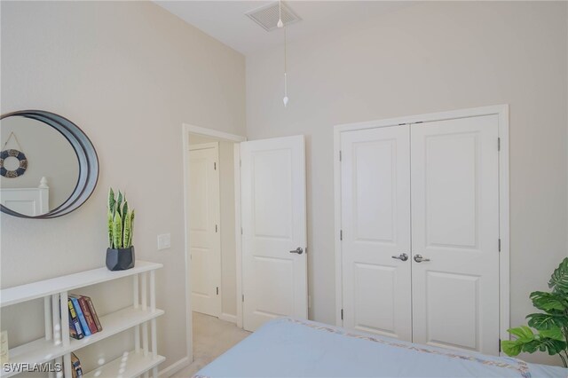 bedroom with a closet