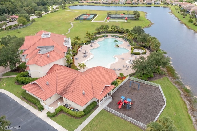 bird's eye view featuring a water view