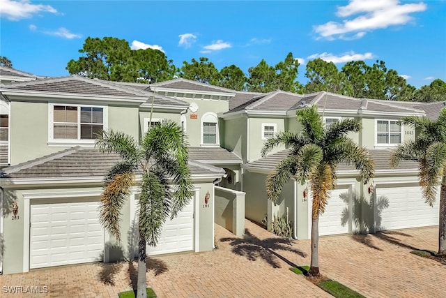 view of front of property featuring a garage