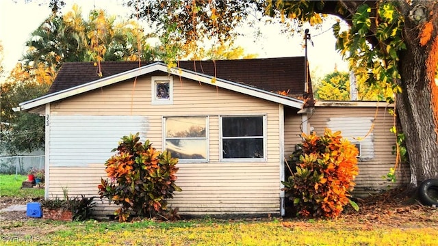 view of side of home