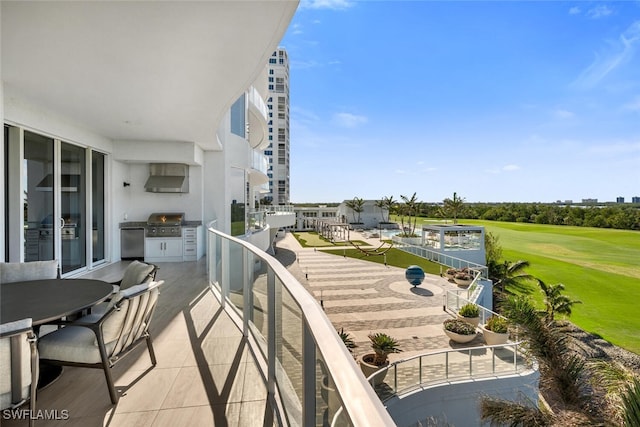 balcony featuring grilling area