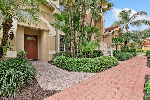 view of property entrance