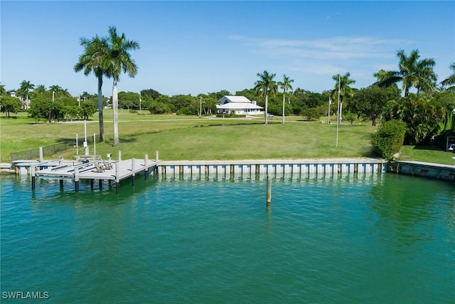 Listing photo 3 for 1028 W Inlet Dr, Marco Island FL 34145