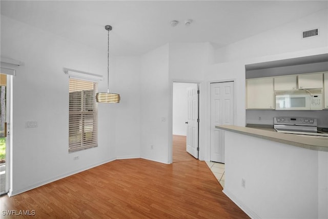 interior space featuring light hardwood / wood-style floors