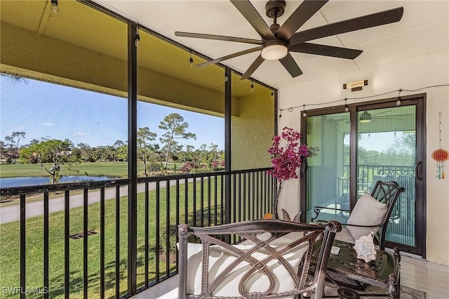 balcony with ceiling fan