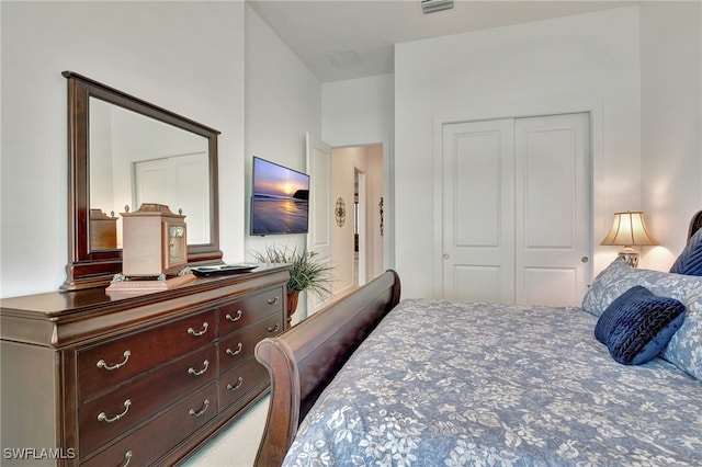 bedroom featuring a closet