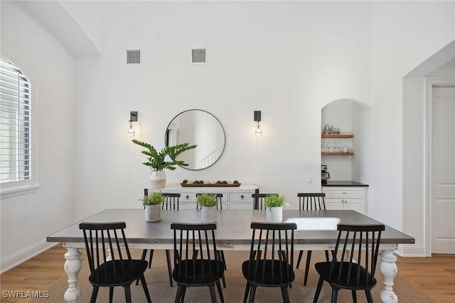 dining room featuring light hardwood / wood-style flooring