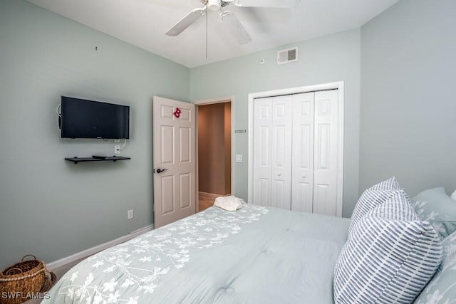 bedroom featuring a closet and ceiling fan