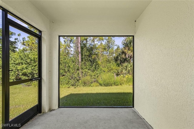 view of sunroom / solarium