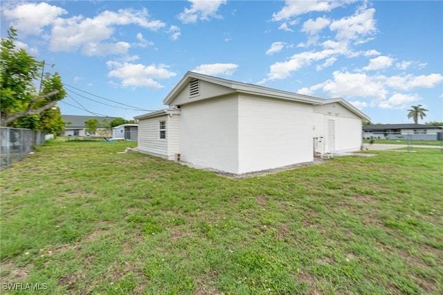 804 Bougainvillea Rd E, Lehigh Acres, FL 33936 - view of side of property