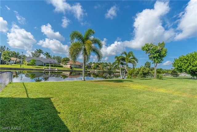 view of yard featuring a water view