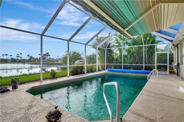 view of swimming pool featuring a patio, a water view, and a lanai