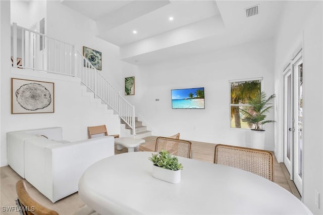 dining space with a healthy amount of sunlight