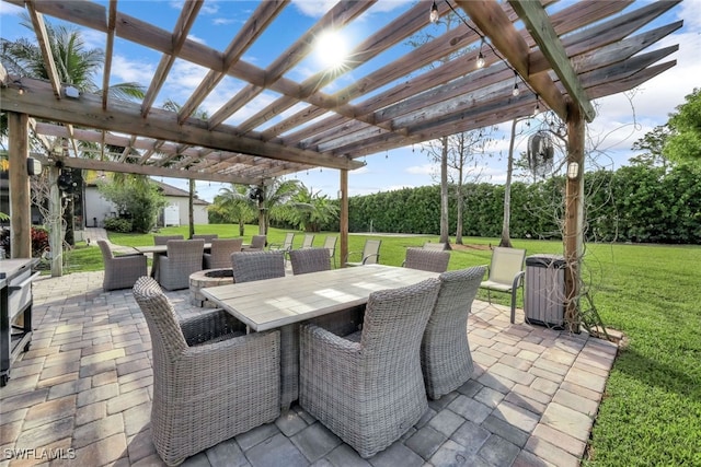 view of patio featuring a pergola