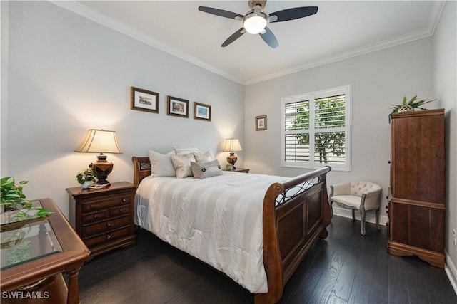 bedroom featuring ceiling fan, dark hardwood / wood-style flooring, and ornamental molding