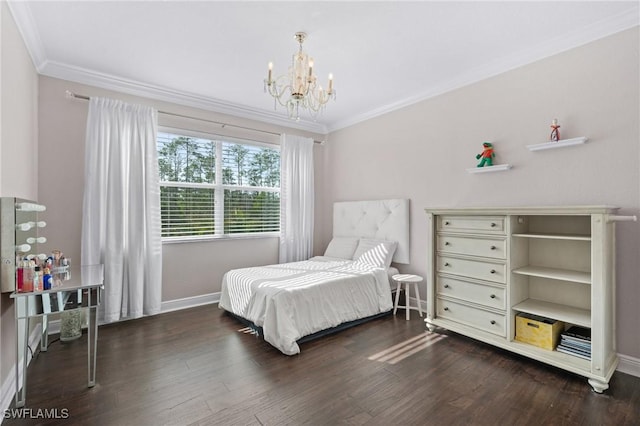 bedroom featuring dark wood-type flooring, crown molding, and a chandelier