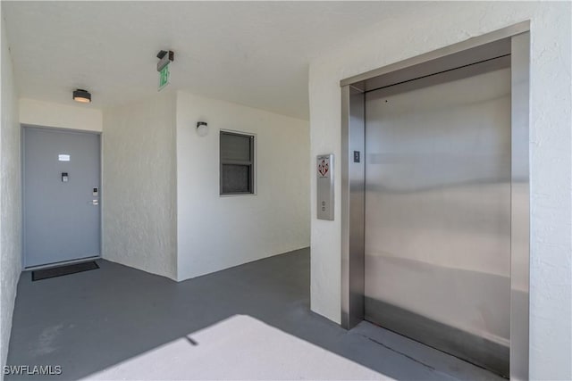 entrance to property with elevator