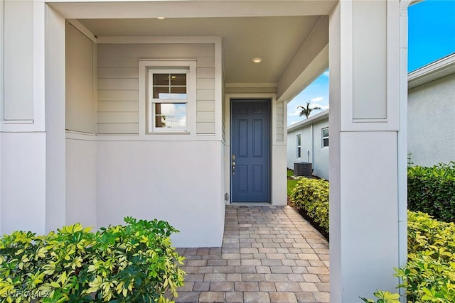 entrance to property with cooling unit